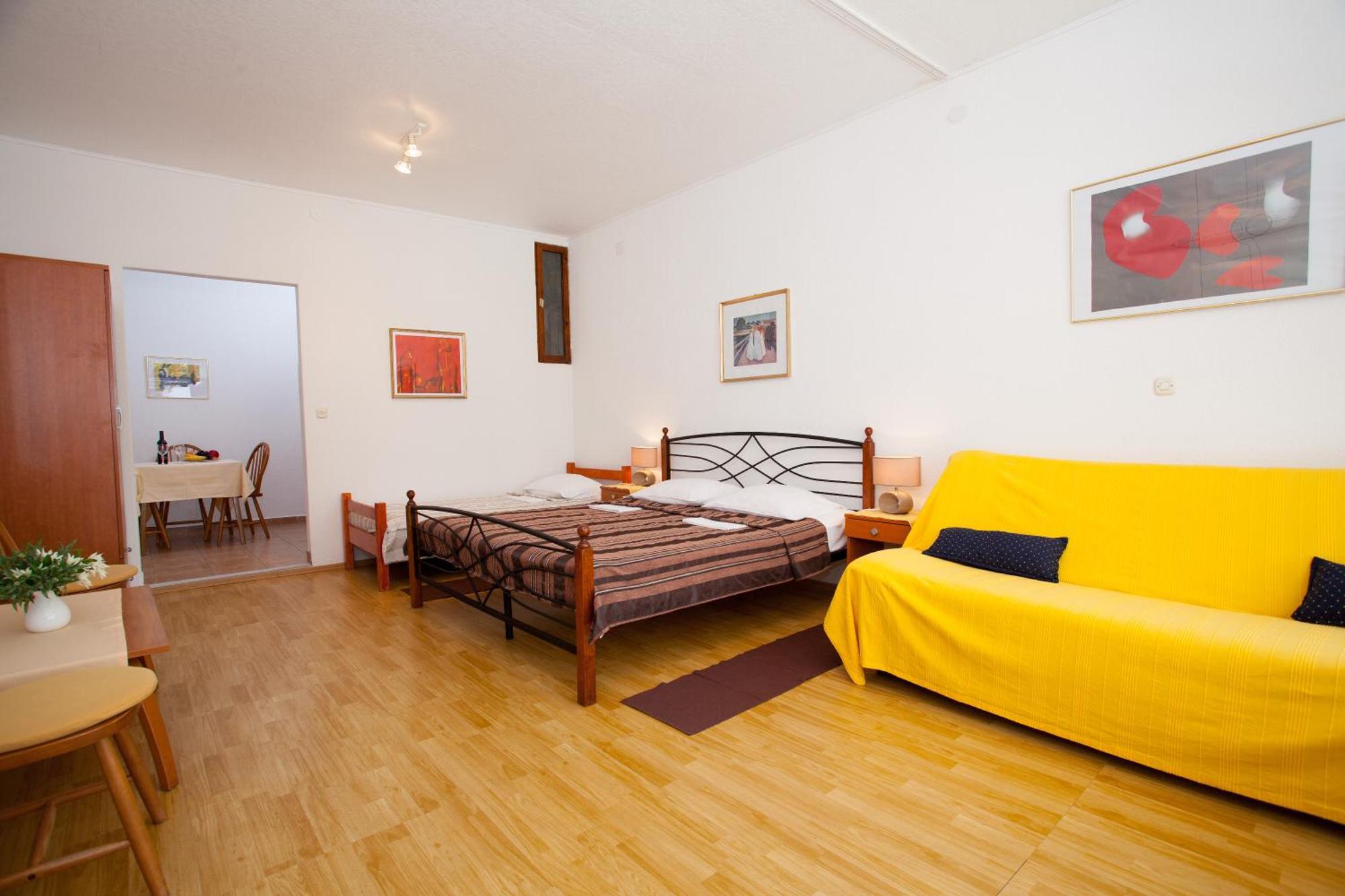 Apartments Kovacic Makarska Room photo